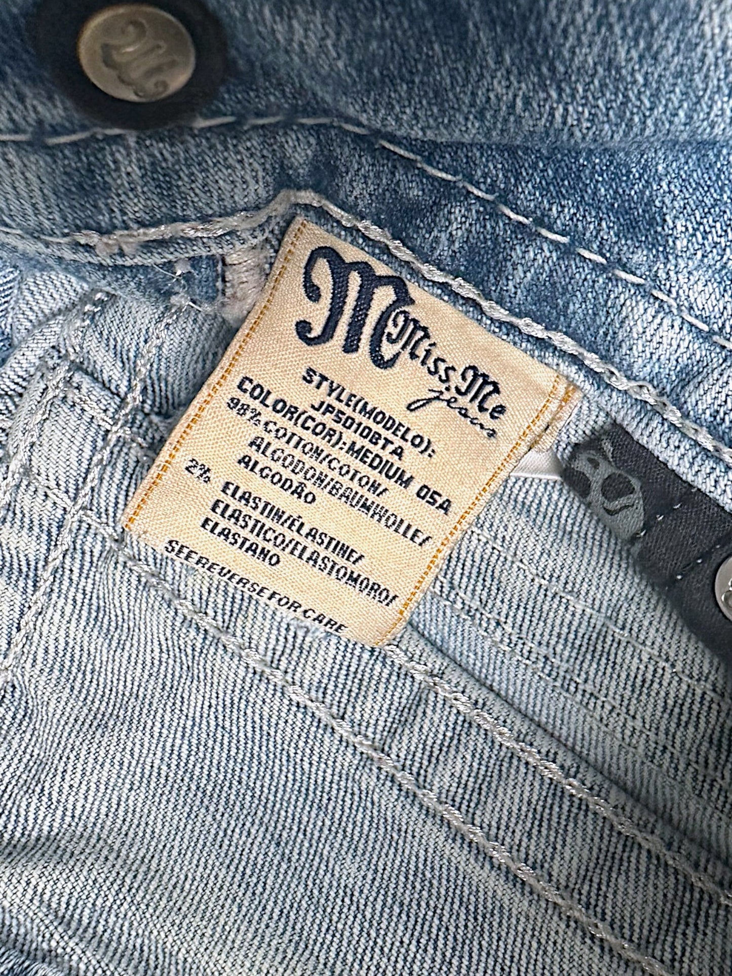 Vintage Miss Me Y2K Low Waist Bootcut / Flared Damenjeans (M)