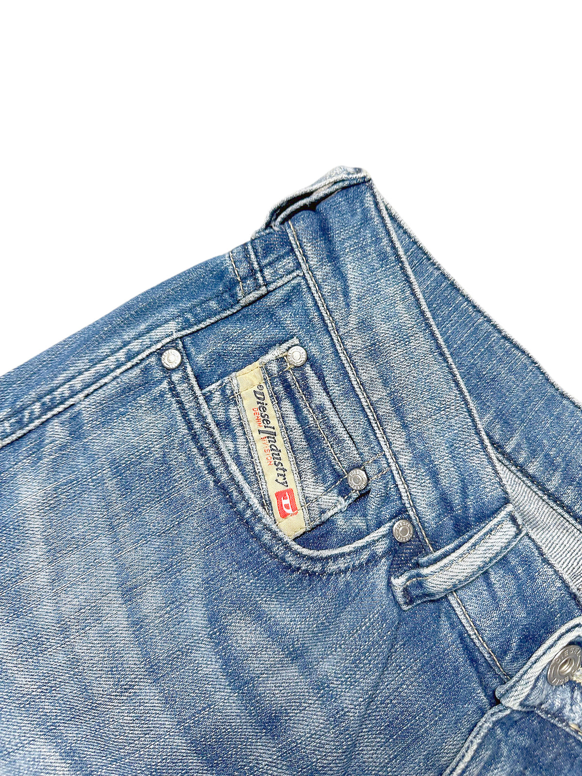 Vintage Diesel Y2K Low Waist Flared Damenjeans (M) – Detailaufnahme 2