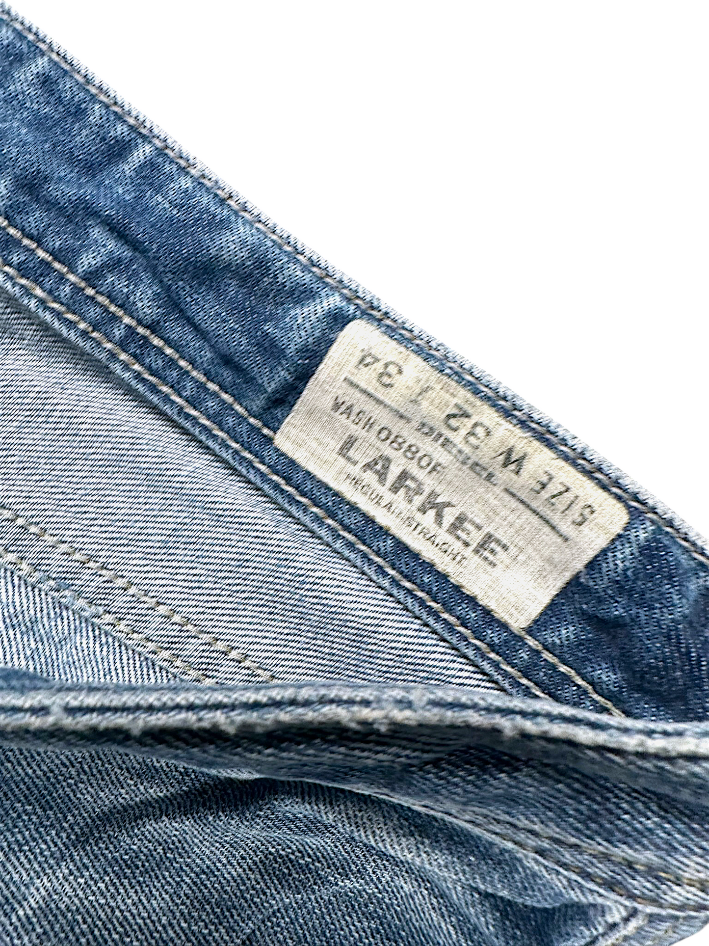 Vintage Diesel Y2K Straight Leg Jeans „LARKEE“ (L)