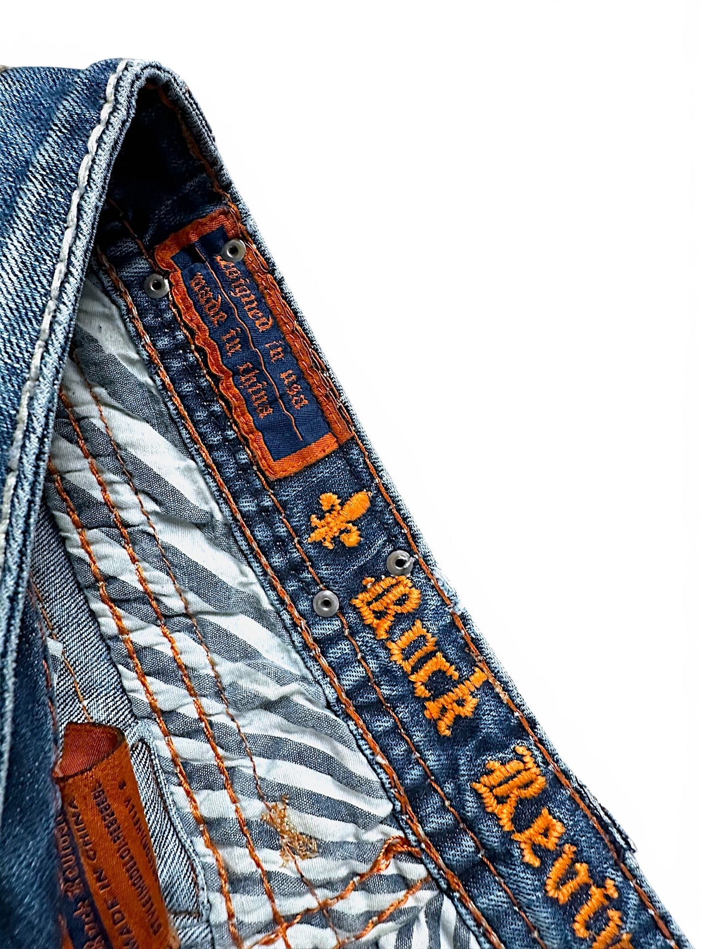 Vintage Rock Revival Y2K Rock (M)