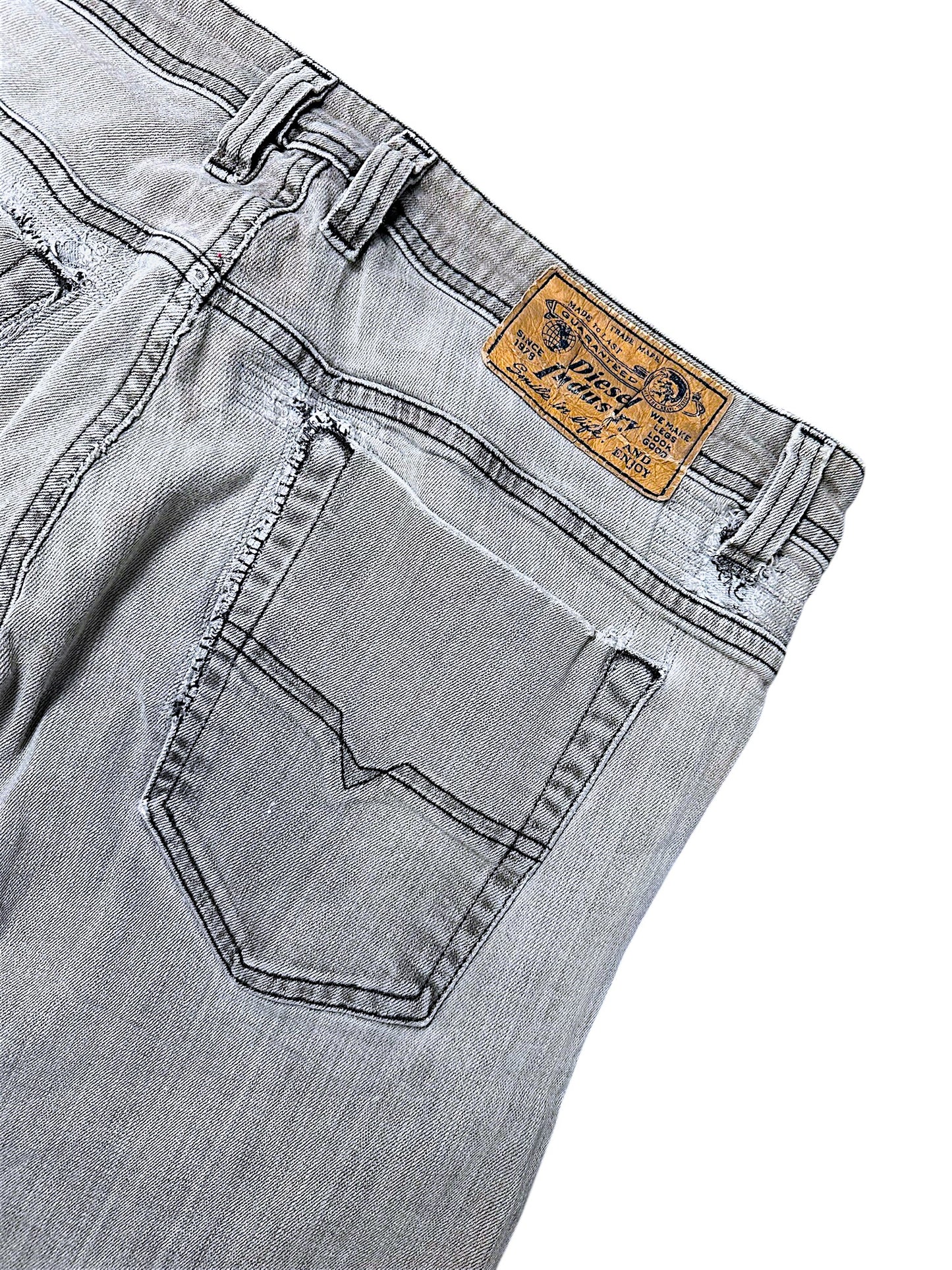 Vintage Diesel Straight Leg Jeans (L)