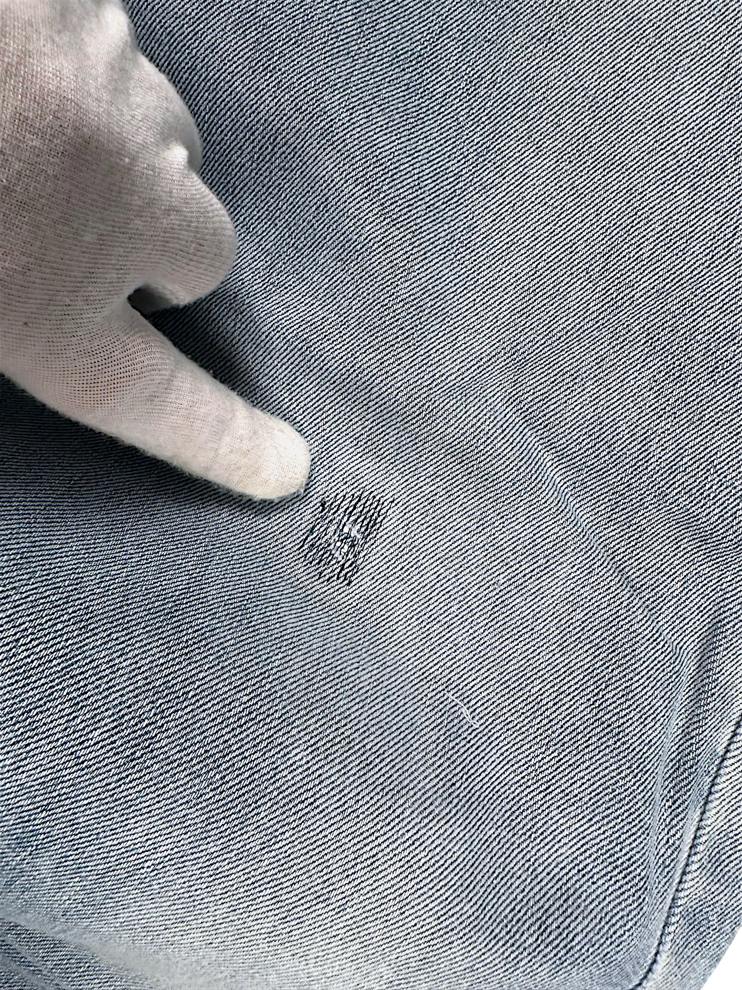 Vintage Armani Y2K Straight Leg Jeans (M)