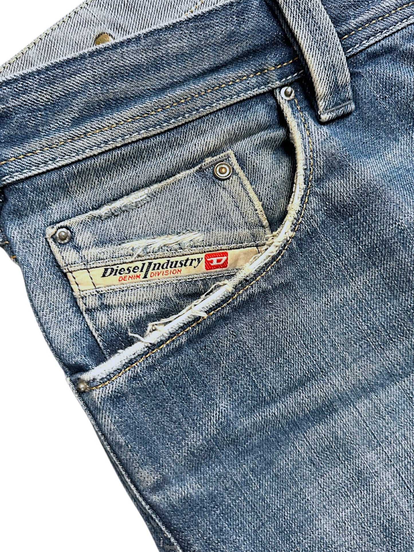 Vintage Diesel y2k straight leg Jeans (M)