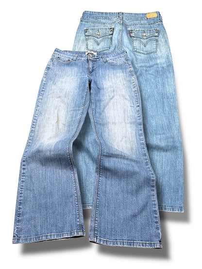 Vintage Levi’s Bootcut Jeans Damen (M)