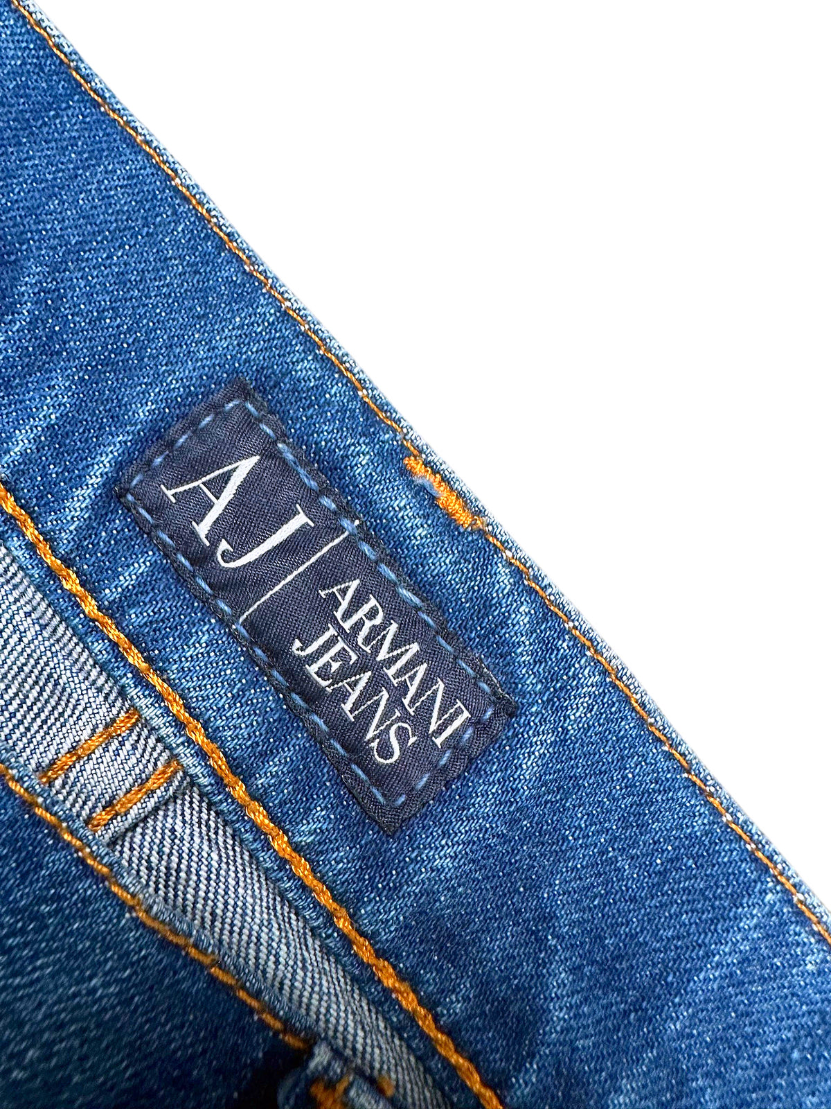 Vintage Armani Jeans Y2K Straight Leg Jeans (M) – Detailaufnahme 2