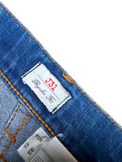 Vintage Armani Jeans Y2K Straight Leg Jeans (M) – Detailaufnahme 3