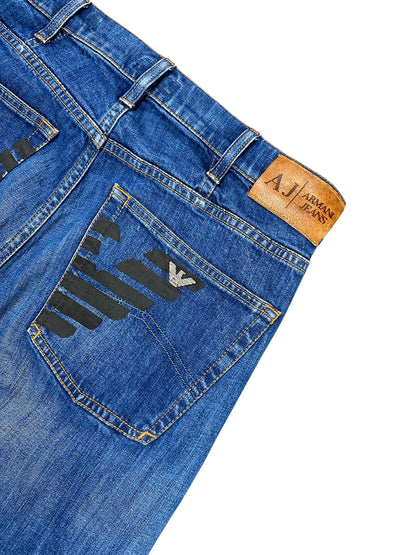 Vintage Armani Jeans Y2K Straight Leg Jeans (M) – Detailaufnahme 5