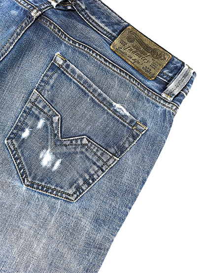 Vintage Diesel Y2K Straight Leg Jeans „LARKEE“ (L)