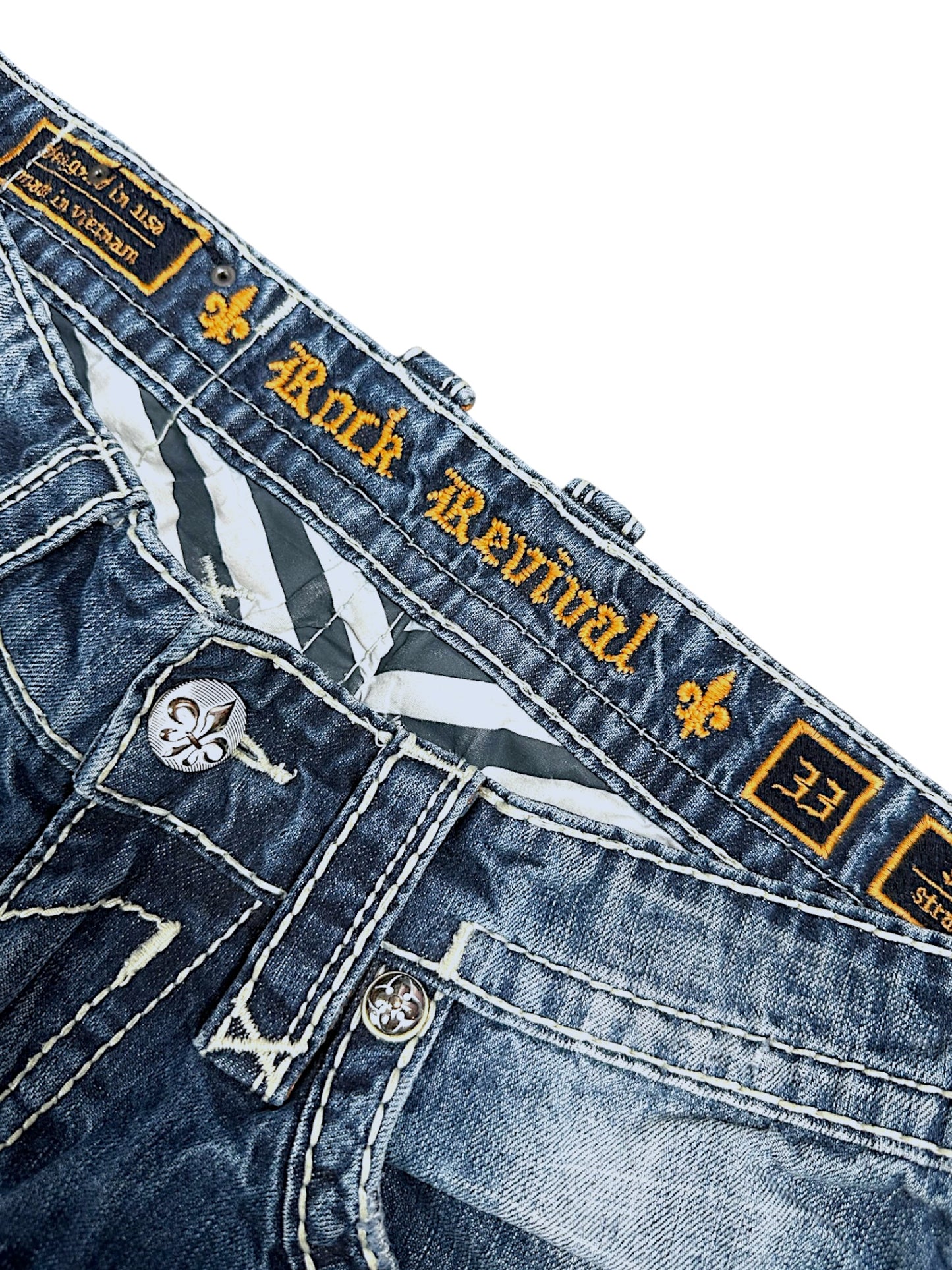 Vintage Rock Revival y2k straight leg Jeans (L)