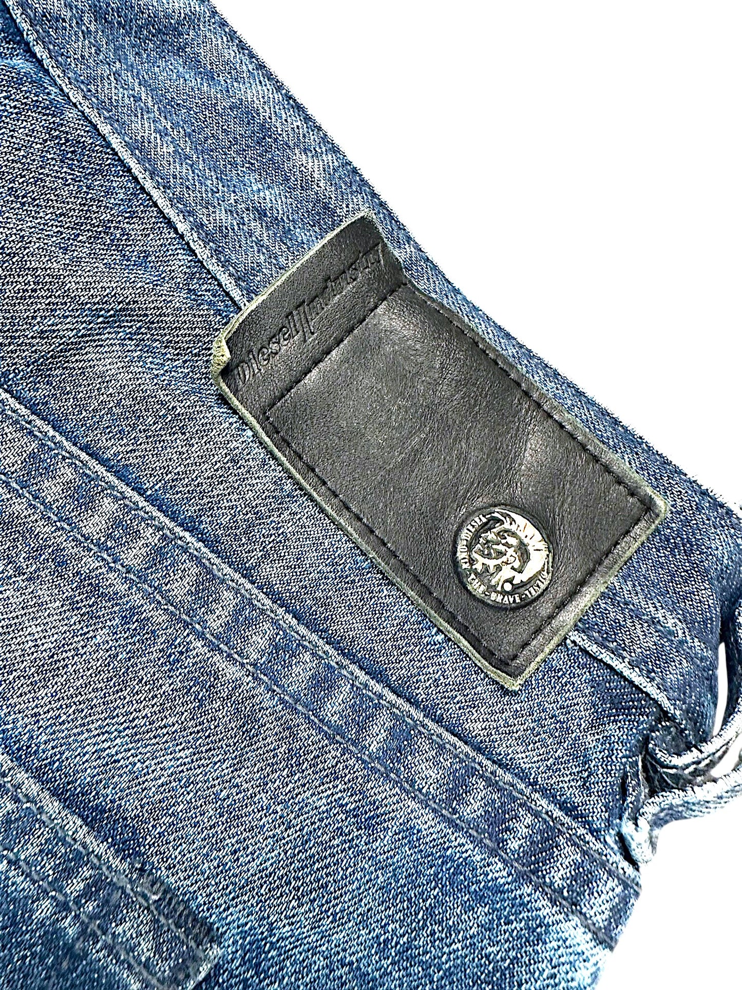 Vintage Diesel Y2K Baggy Jeans (XL)