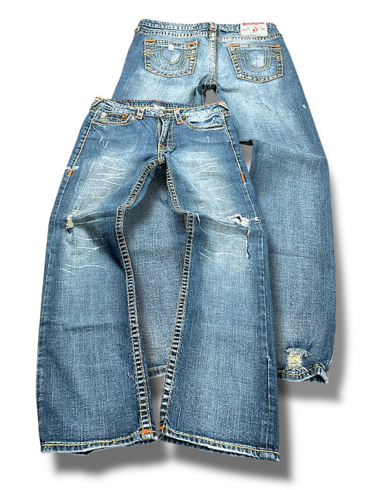 Vintage True Religion Y2K Straight Leg Jeans (M)