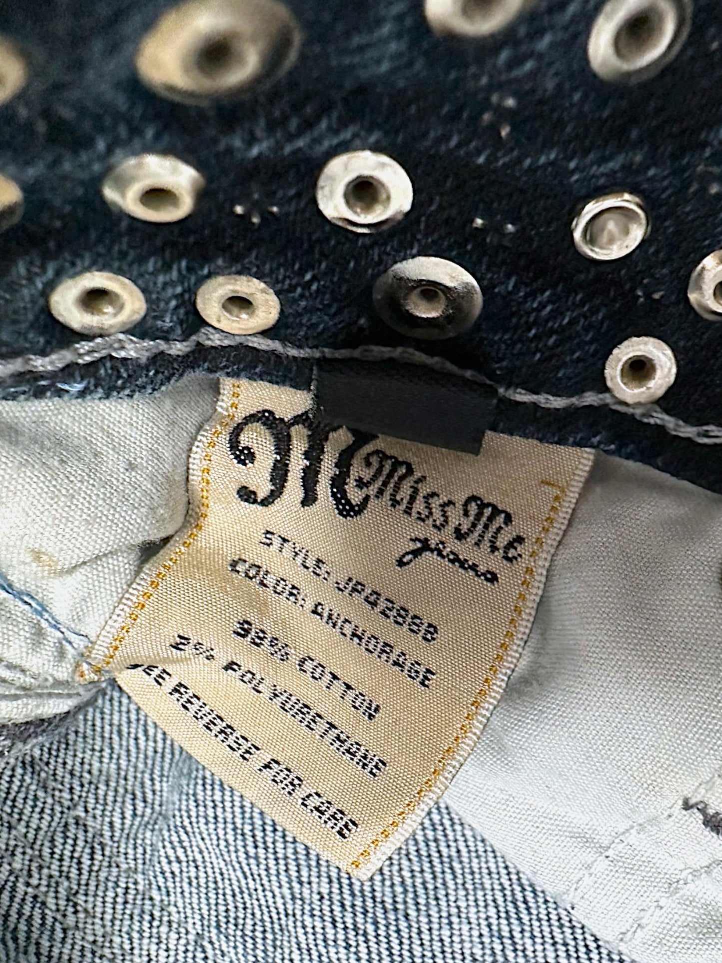 Vintage Miss Me Y2K Low Waist Bootcut / Flared Damenjeans (M)