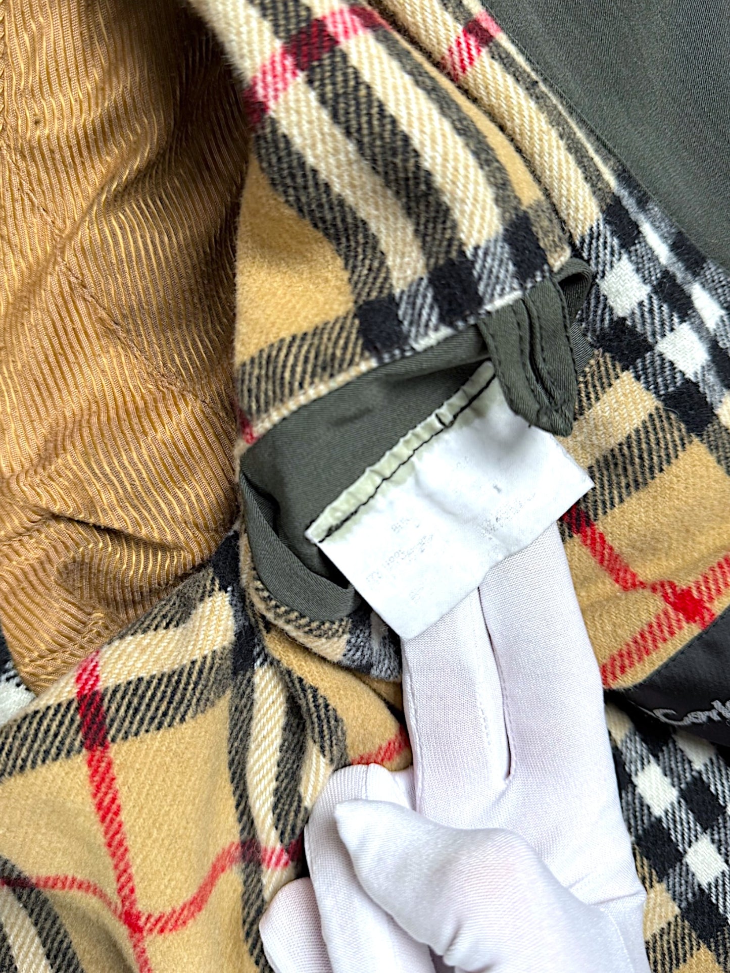 Vintage Burberry Mantel (L)