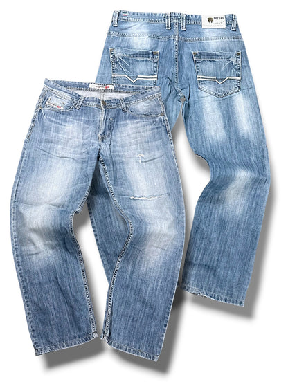 Vintage Diesel Y2K  Baggy Jeans (M)