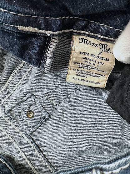 Vintage Miss Me Y2K Low Waist Bootcut / Flared Damenjeans (M)