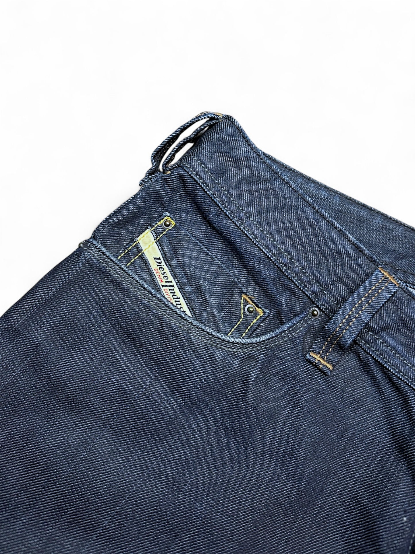 Vintage Diesel y2k Jeans (L)