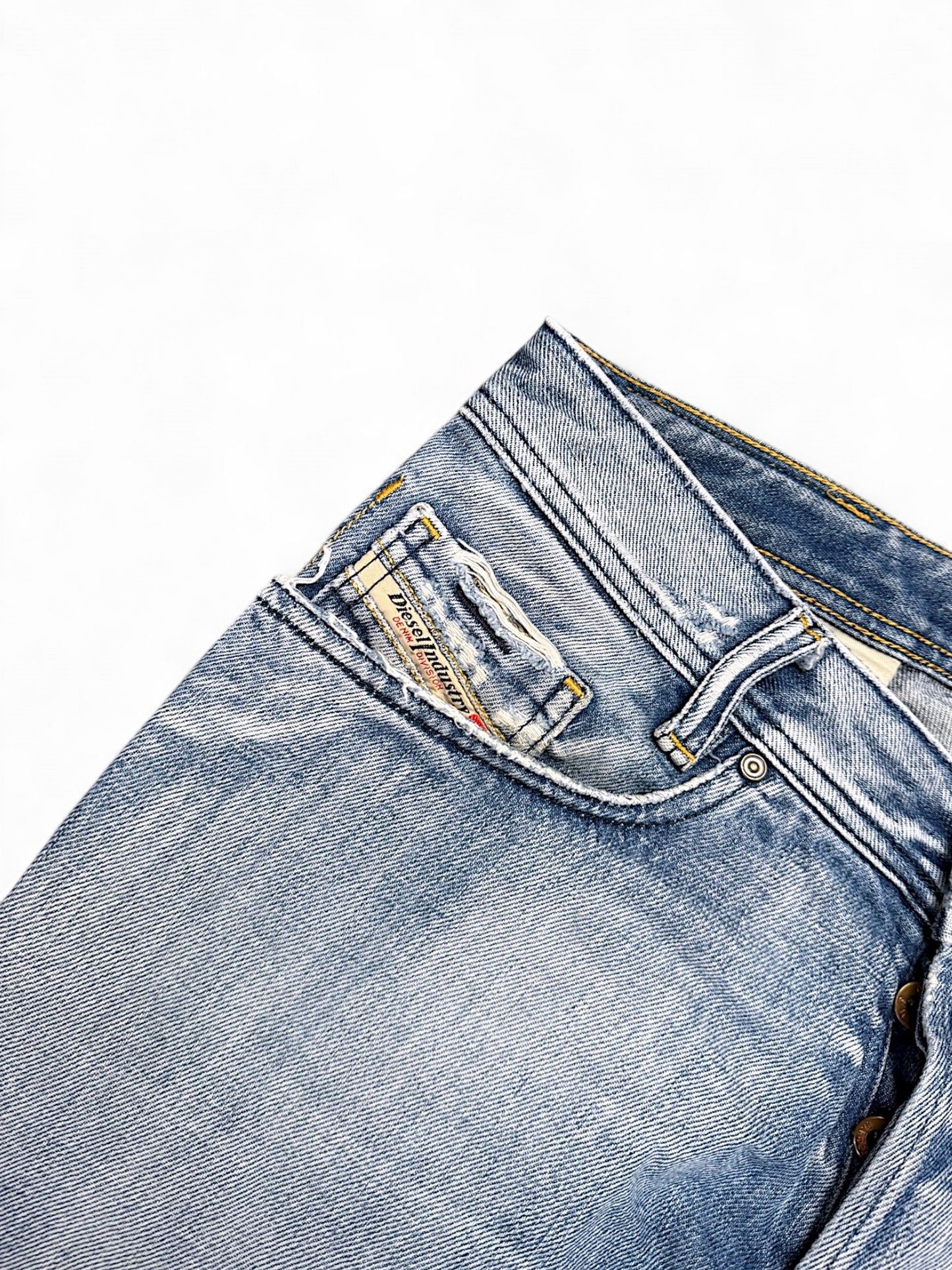 Vintage Diesel y2k Jeans (S)