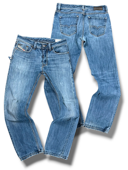 Vintage Diesel Straight Leg Jeans „LARKEE“ (M)