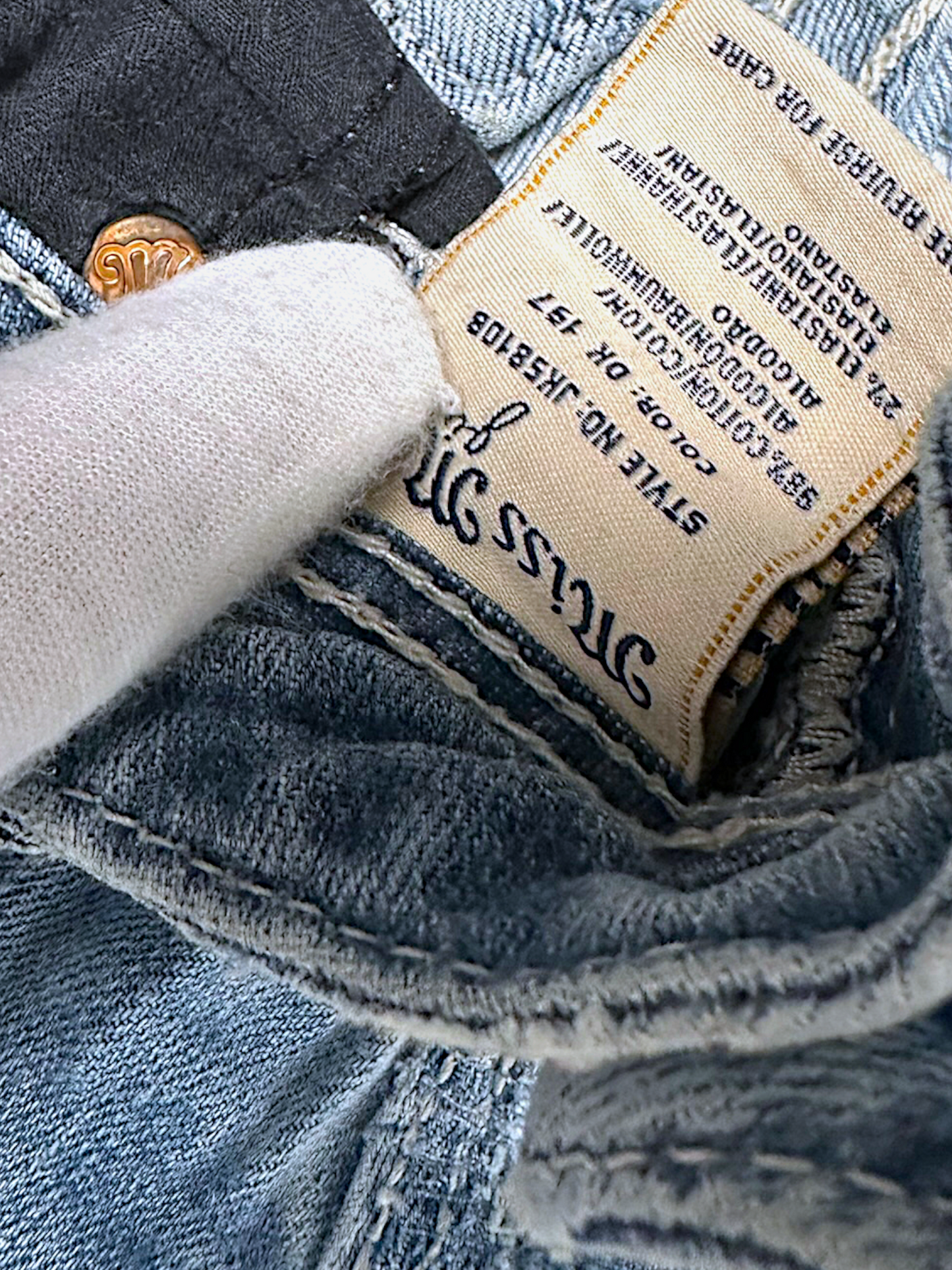 Vintage Miss Me Y2K Low Waist Bootcut Damenjeans (XS)