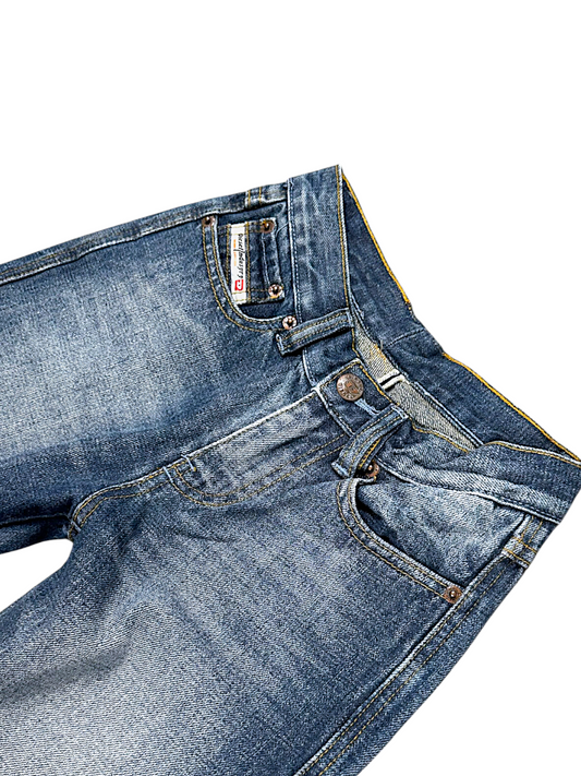 Vintage Diesel Y2K Low Waist Bootcut / Flared Damenjeans (S)