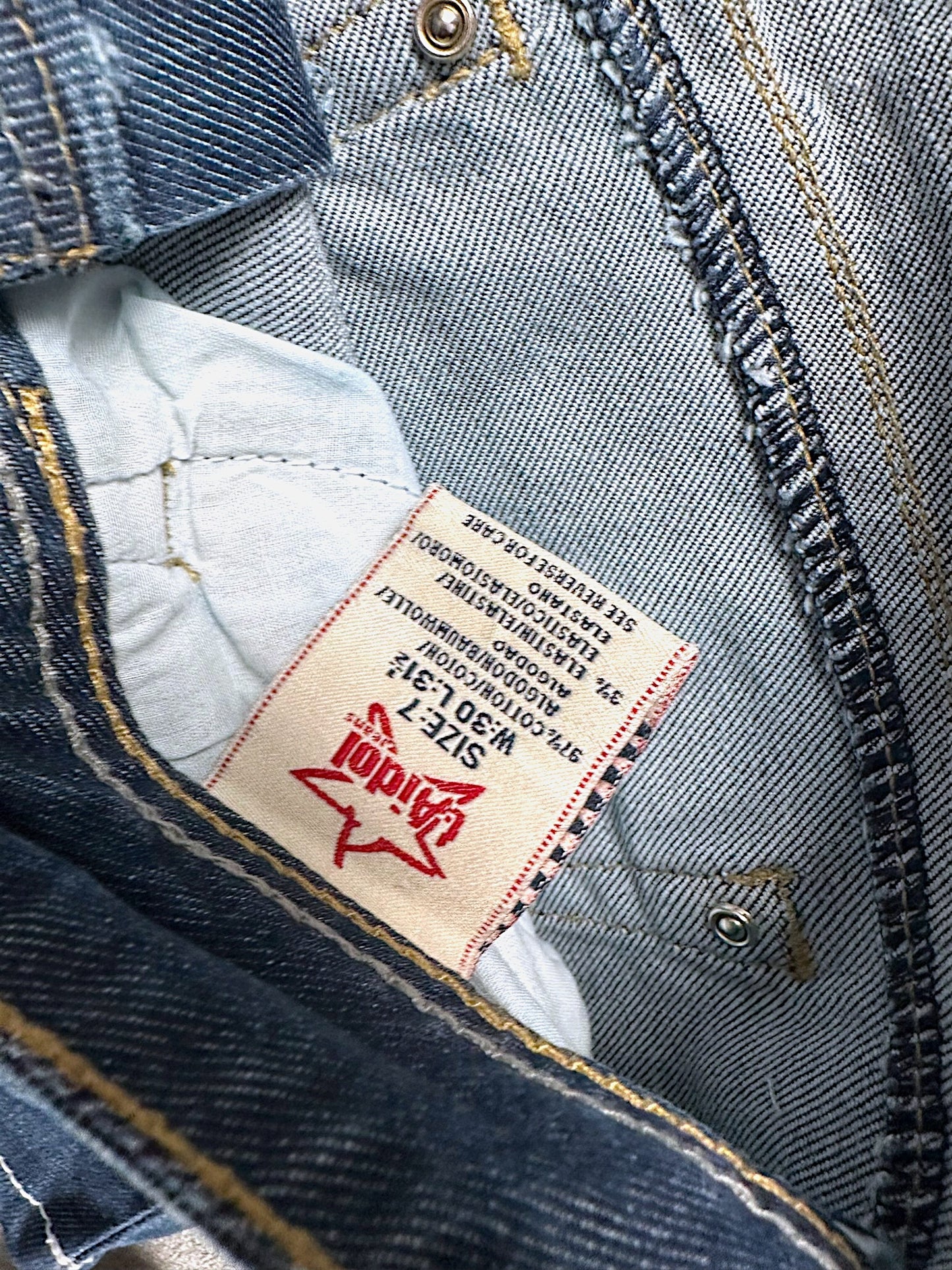 Vintage LA Idol Y2K Rock (M)