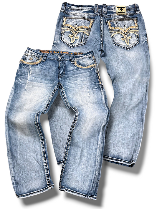 Vintage Rock Revival Y2K Straight Leg Jeans (S)