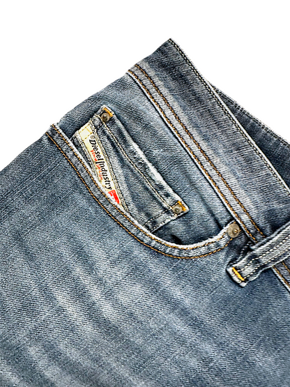 Vintage Diesel Straight Leg Jeans „SAFADO“ (L)