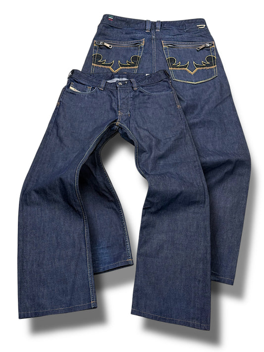 Vintage Diesel y2k Jeans (S)
