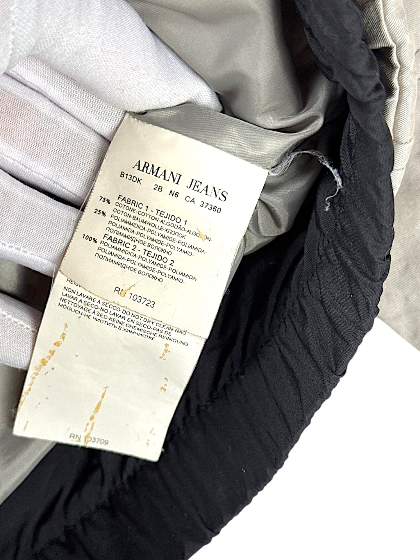 Vintage Armani Daunenjacke (S)