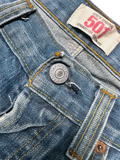 Vintage Levi’s Y2K Straight Leg Jeans „501“ (M)
