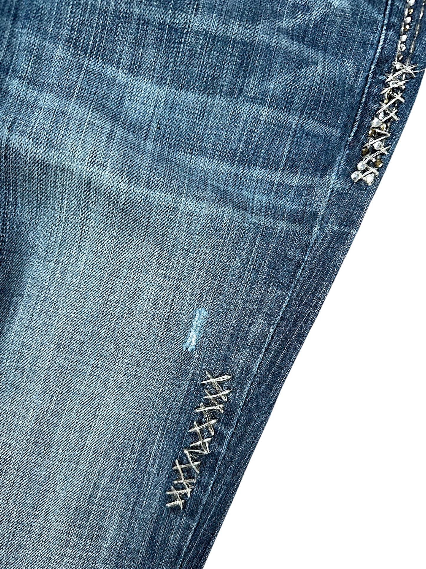 Vintage Embroidery Y2K Low Waist Bootcut / Flared Damenjeans (M)