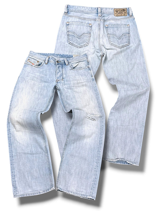 Vintage Diesel Y2K Baggy Jeans (M)