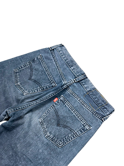 Vintage Levi’s Straight Leg Damenjeans (M)