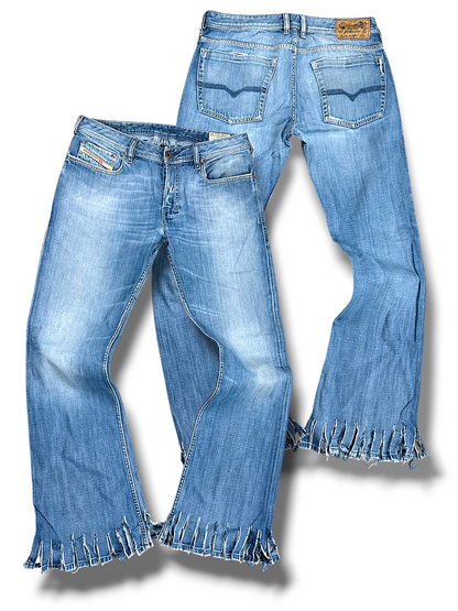 Vintage Diesel Y2K Flared Baggy Jeans (L)