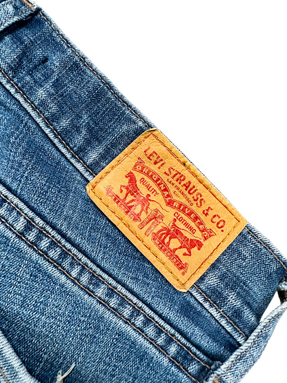 Vintage Levi’s Bootcut / Flared Damenjeans „CURVY BOOTCUT“ (M)