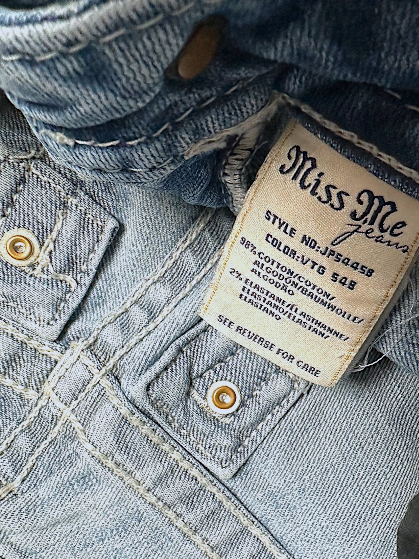 Vintage Miss Me Y2K Low Waist Bootcut / Flared Damenjeans (M)