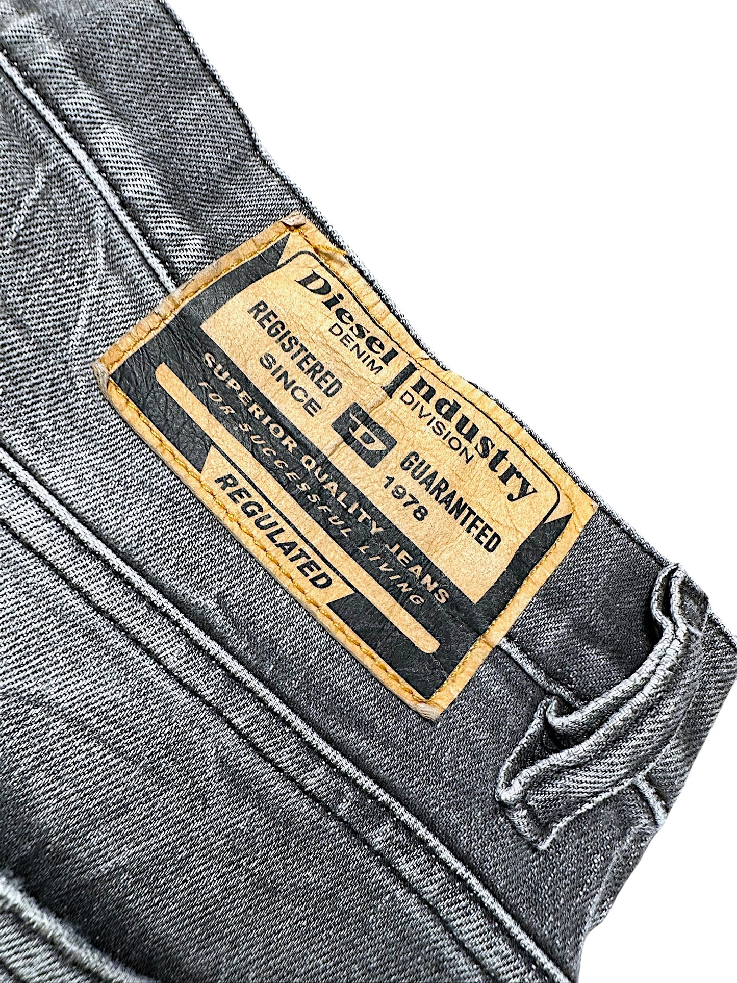 Vintage Diesel Y2K Baggy Jeans (M)