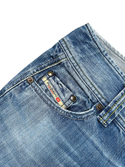 Vintage Diesel Y2K Flared Damenjeans (L)