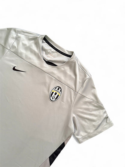 Vintage Nike 
Juve Shirt (L)