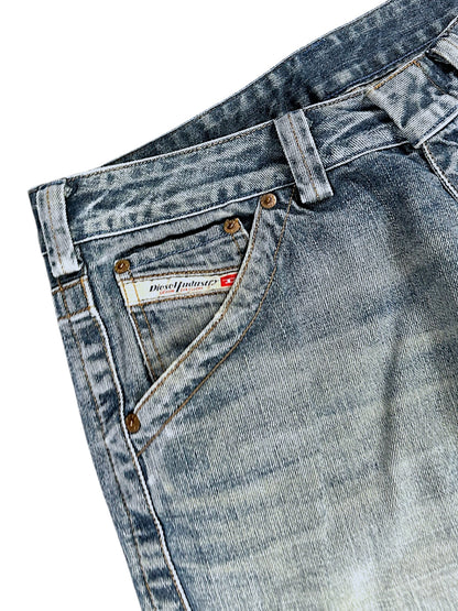 Vintage Diesel Baggy Jeans (M)