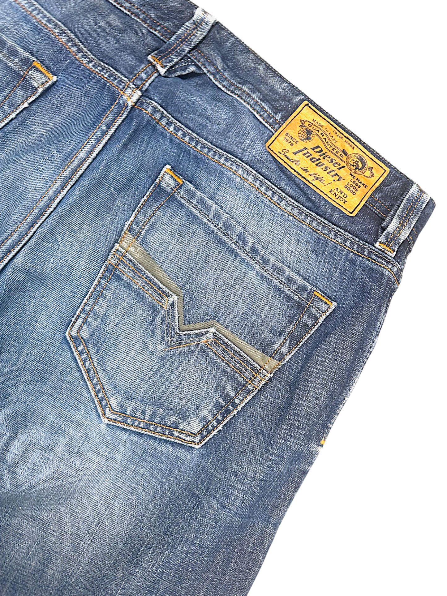 Vintage Diesel Y2K Baggy Jeans „LARKEE“ (S)