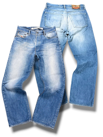Vintage Diesel Y2K Baggy Jeans (M)