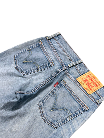 Vintage Levi’s Bootcut / Flared Damenjeans „529“ (S)