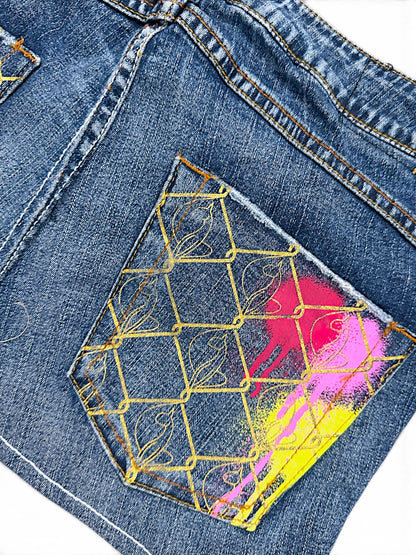 Vintage Embroidery Y2K Rock (M)