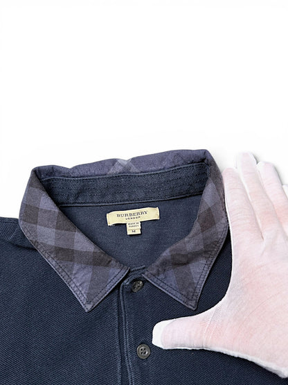 Vintage Burberry Y2K Polo (M)