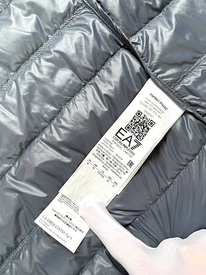 Vintage Armani Daunenjacke (M)