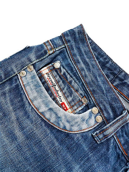 Vintage Diesel Y2K Flared Damenjeans (M)