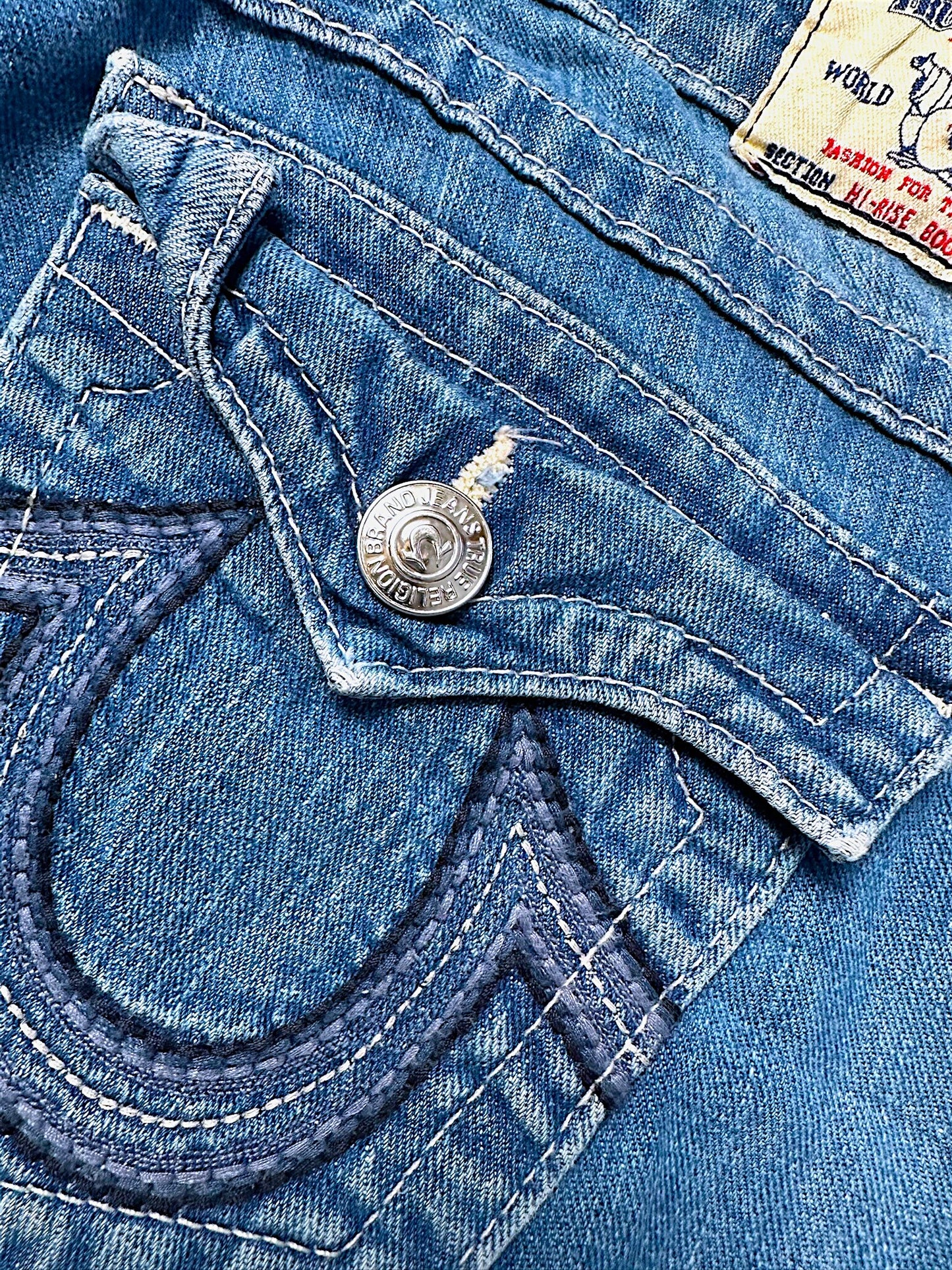 Vintage True Religion Y2K Flared Jeans (M)