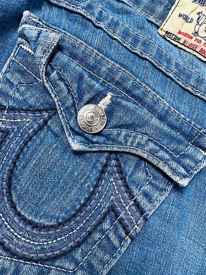 Vintage True Religion Y2K Flared Jeans (M)