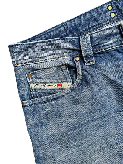 Vintage Diesel straight leg Jeans (L)